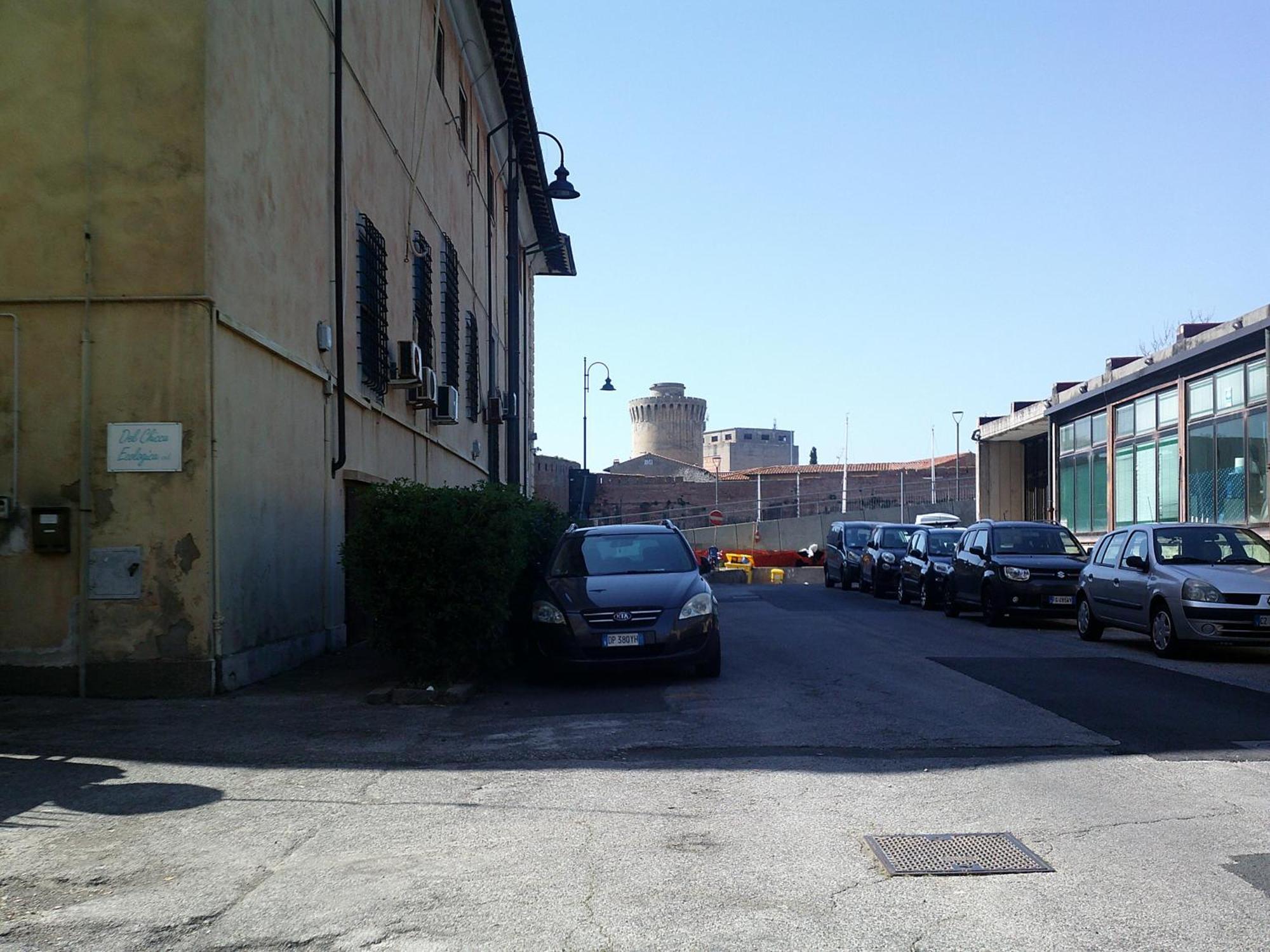 Affittacamere " Il Porto " Livorno Buitenkant foto